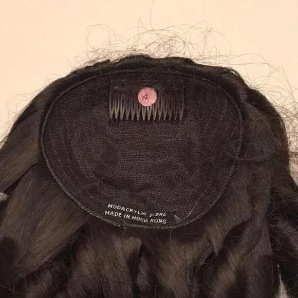 Curly Comb Fall  - Picture 2 of 2